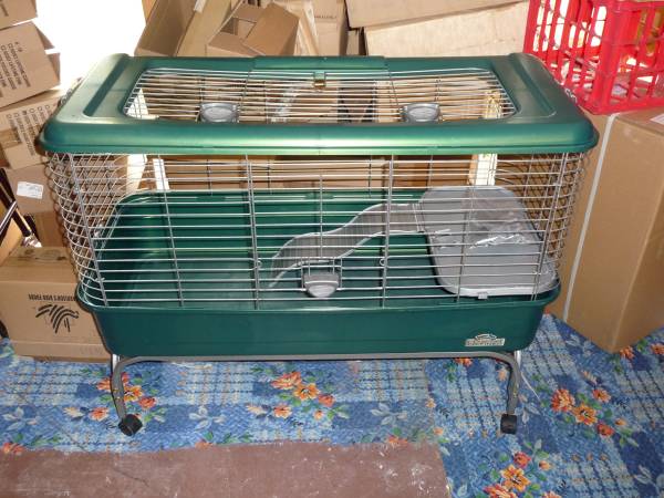 Super Pet Habitat Defined cage for smallmedium pet (Kittery)