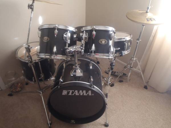 TAMA Drum set