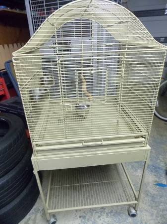 Tan Bird Parrot Cage  150 (South West Indianapolis)