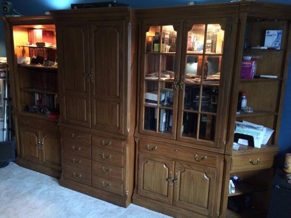 Thomasville Media cabinets 5 pieces solid hardwood