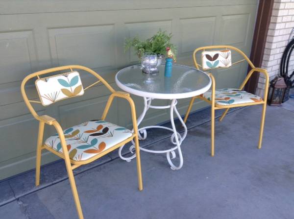 Three piece patio bistro set table chairs retro