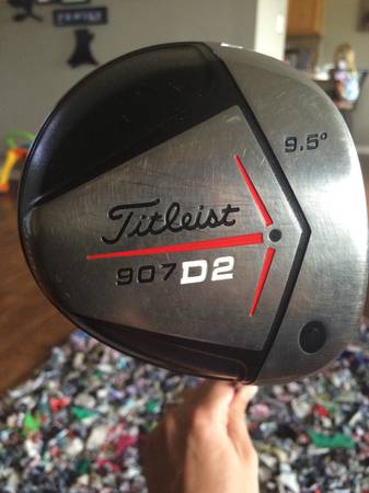 Titleist 907 D2 Driver