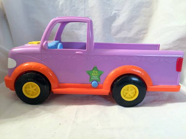 Toy Talking Pickup Truck Dora the Explorer Purple