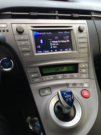 TOYOTA Prius Touch Screen Bluetooth AM FM Radio MP3 CD Player  Fac