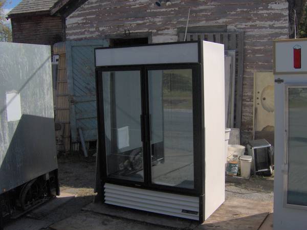 True Two Door Upright Display Freezer