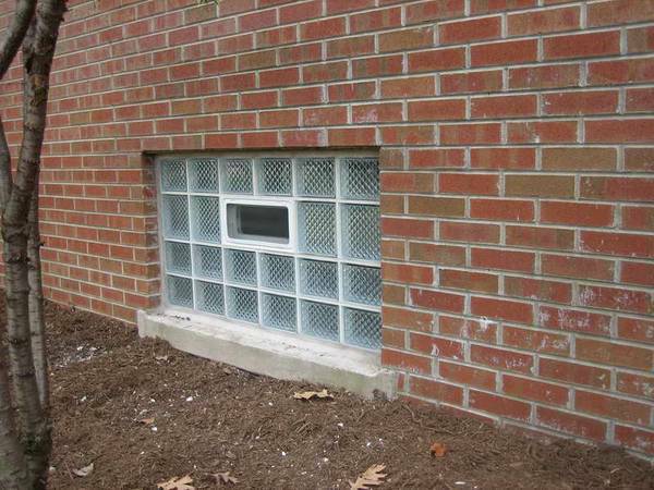 TUCKPOINTING ,BRICKWORK,CHIMNEY REPAIR (st. louis and surrounding area)