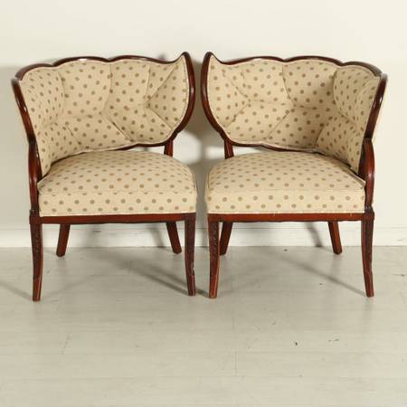 Twin Leaf Vintage Chair Set