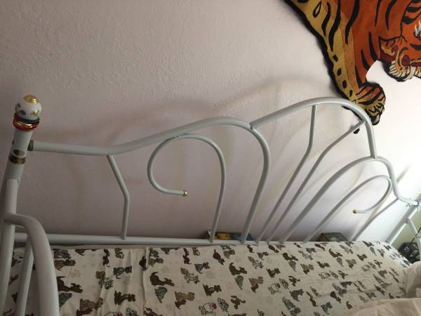 TWIN SLED BED great condition