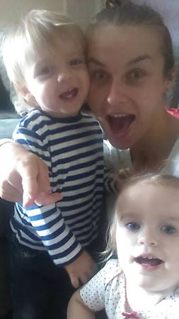 twins experienced nanny is looking for live in nanny position (pacific heights)