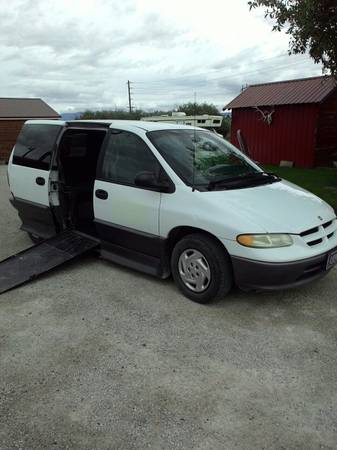 Two handicap Vans (Townsend)