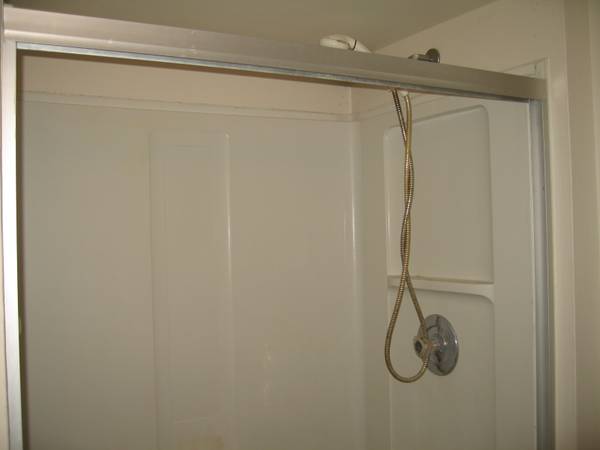 Used Fiberglass Shower Enclosure w Shower Pan (minor damage) (Brentwood)