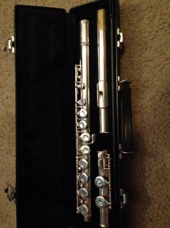 Used Gemeinhardt Student Flute