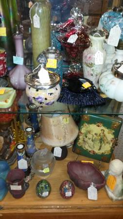 van briggle pottery (enchanted frog antiques)