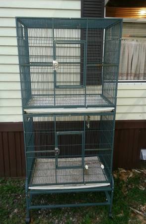 Vertical double cage(price reduced.) (thornton)