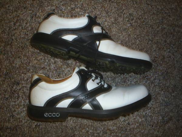 Very nice Ecco crossfire golf shoes. 219 new.