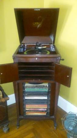 victrola vv 100 working condition