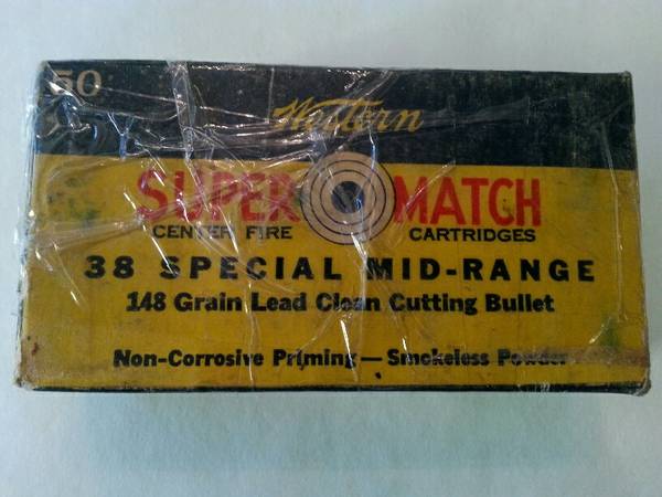 VINTAGE 38 SPECIAL BOX OF BULLETS
