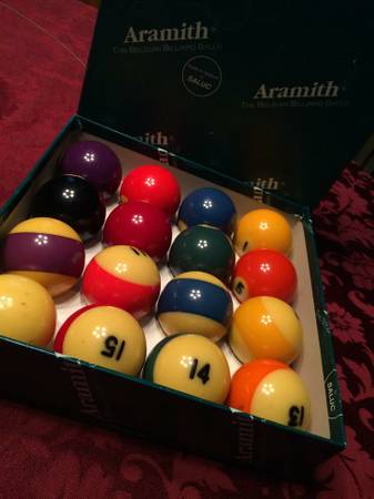 VINTAGE Aramith Belgian Pool Balls in Box