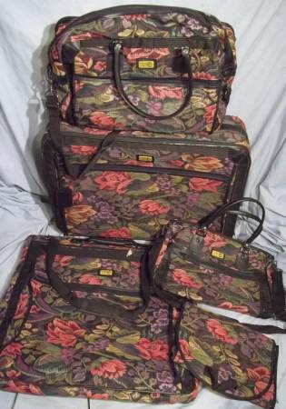 Vintage Floral Tapestry Luggage Travel Set Garment Bag Carry On Tote