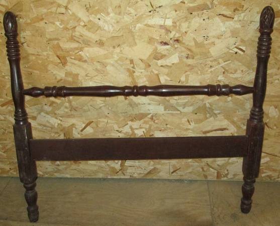 vintage mahogany pineapple headboard for twin bed