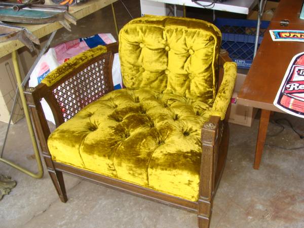 Vintage Mid Century Hollywood Regency Gold Velvet Chair  Retro