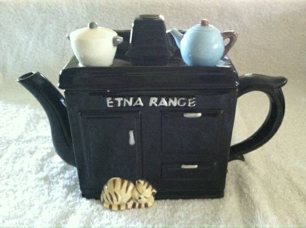 Vintage Seymour Mann Aetna Range Teapot Cookie Jar
