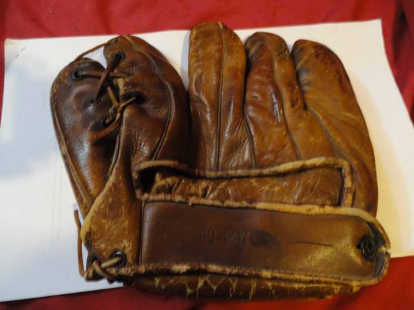 Vintage stan musial baseball glove