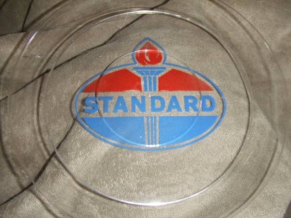 Vintage Standard Oil Plasticware