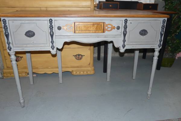 Vintage Vanity or Desk