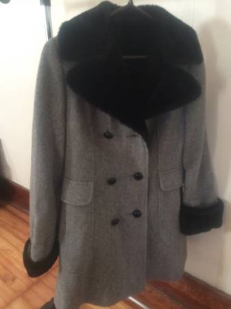 Vintage wool jacket size sm super warm and cute