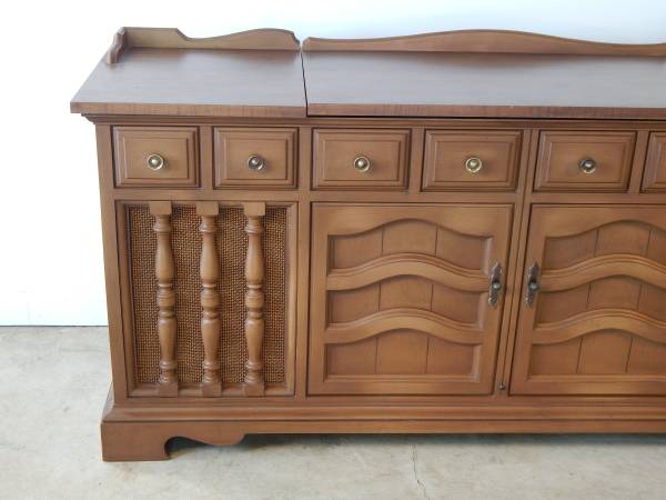 VINTAGE Zenith Console Stereo WORKS