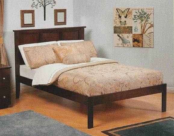 VPC New Quality Wood FurnitureMadisonAll Hardwood Full Platform Bed