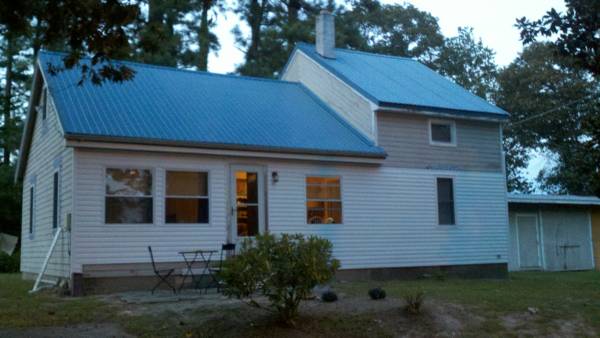 WE ARE ROOFING amp SIDING SPECIALISTS