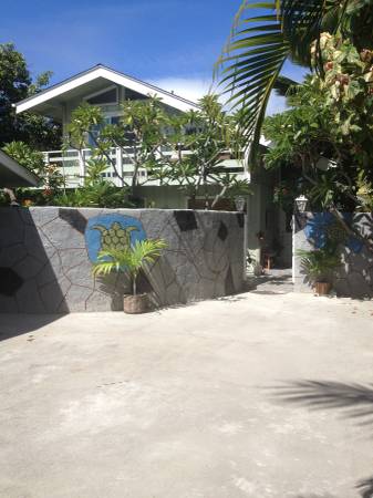 x00241850  STUDIO 1 blk from beach AWESOME PLACE TO STAY great for military (kailua)