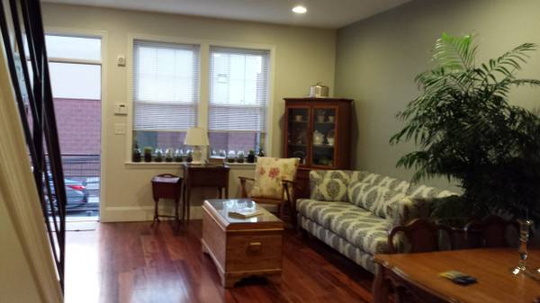 x0024350   Room Available for Rent short or long Term  (Philadelphia)