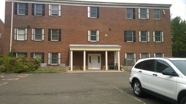 x0024300  Shared Psychotherapy Office (Bloomfield)