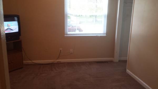 x0024650  Room Available (SPRINGFIELD)