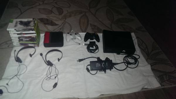 XBOX 360 SLIM 500 Gig