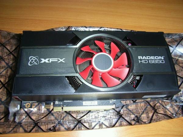 XFX AMD Radeon HD 6850 775M 1GB DDR5