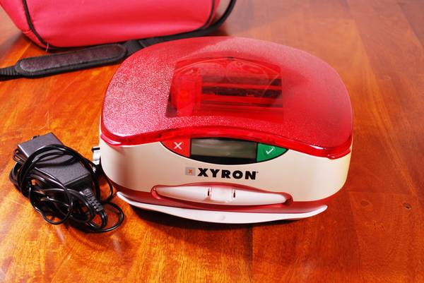 Xyron Personal Cutting System plus xtras