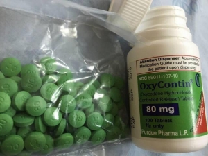 Buy Oxycodone 80mg Online , also available as OxyContin Signal: +237679774145